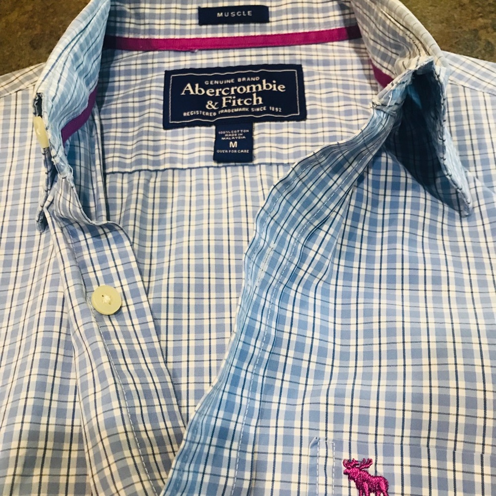 Mens’s casual dress shirt